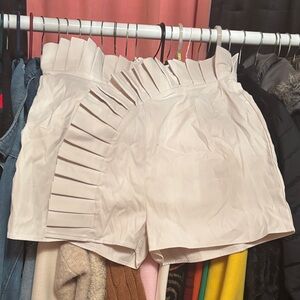 Chic High Waist Pleated Women's Shorts
